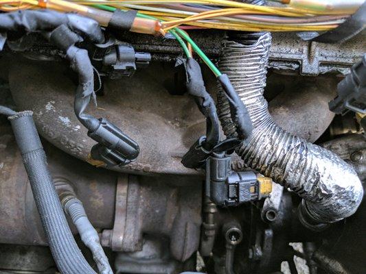 The Mechanic/owner stated the following: "They don't get used". Audi just puts these wires in for looks & added value to the price.SMH