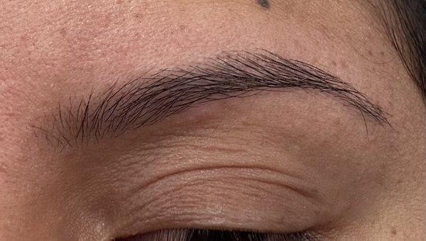 Sama Eyebrows Threading