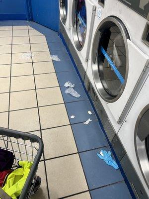 Laundromart