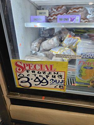 Pacific Ave Farmers Market