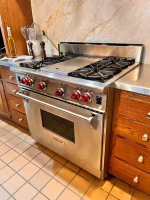 Thermador
KitchenAid
Viking
GE Monogram
Wolf
Sub-Zero
Jenn-Air
LG
Bosch
Sumsung