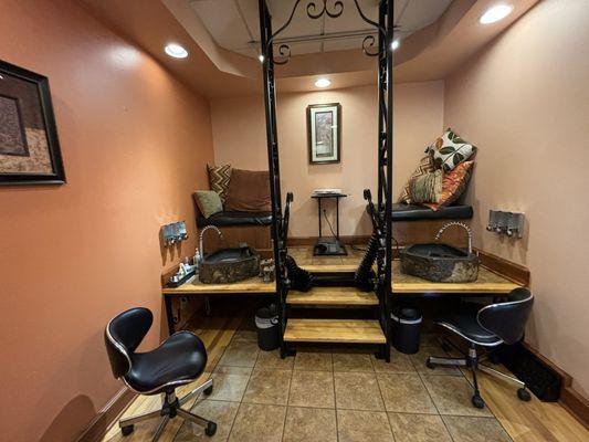 Pedicure area
