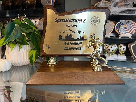 Peak Trophy and Engraving