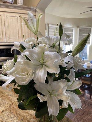 Lilium Floral Design