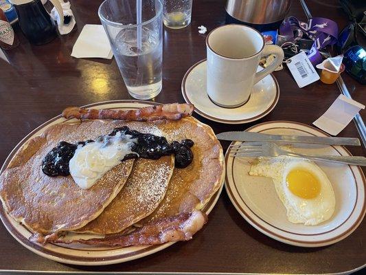Blueberry pancakes with bacon