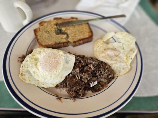 Cornbeef Hash, Pickle bread