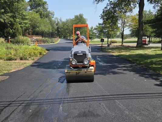 Asphalt paving, Asphalt Direct Paving.