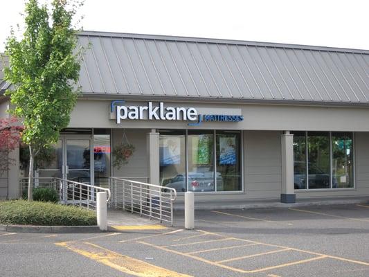 Lake Oswego storefront