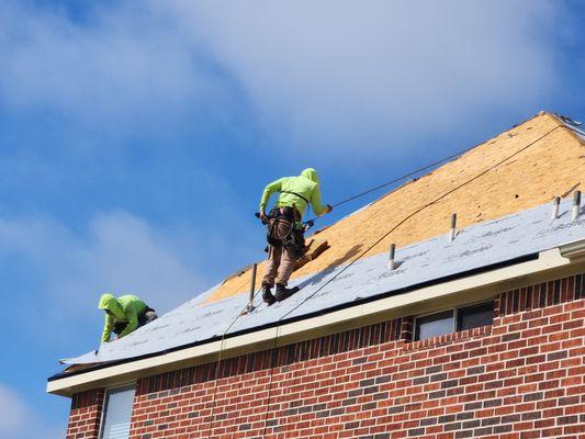 Design Roofing Solutions