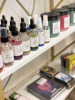 We carry selected Oils, Sprays & Candles from Lunam Love, Tarot Cards & Crystal. We also custom design your crystal jewelry.