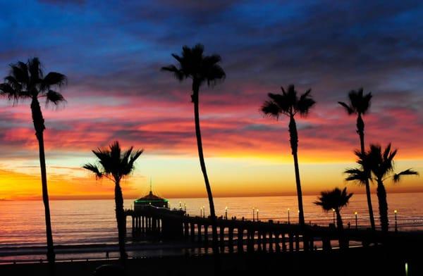 Amazing Manhattan Beach sunset overlooking the pier