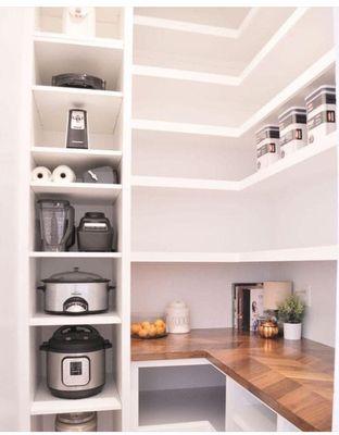 Praising Hands Cleaning Junk Removal Services