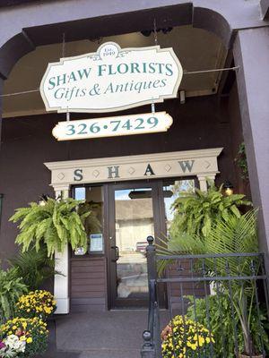 Shaw Florists