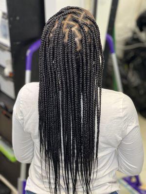 Knotless box braids