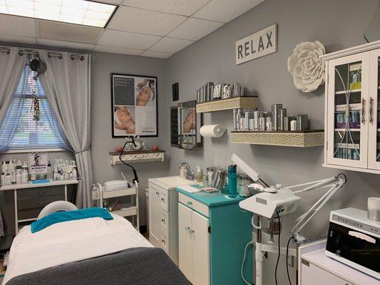 Desert Solutions Skin Therapy