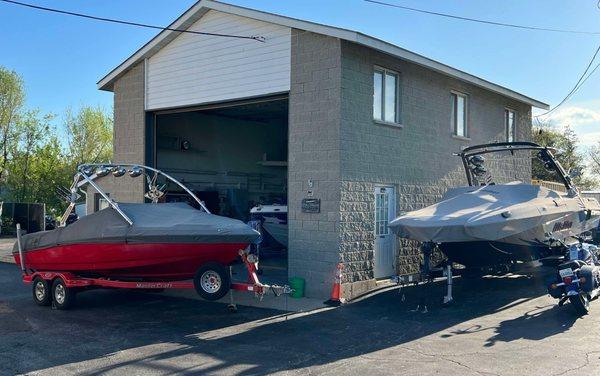 Small shop with expert support for your project.