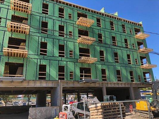 4-D Construction of Illinois