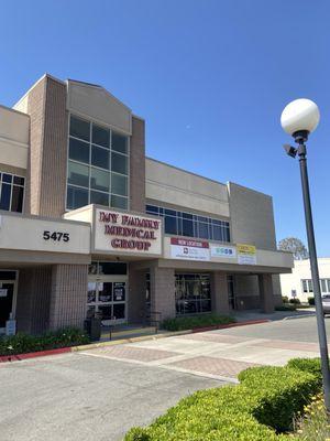 Building of Cajon Medical Group.