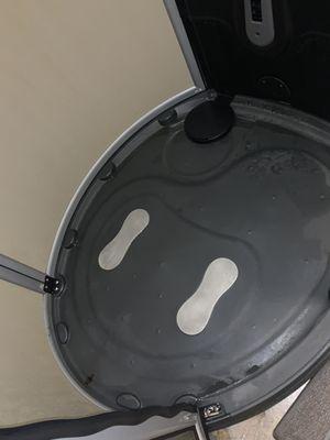 As you can see it's completely wet and dirty... this is very common.