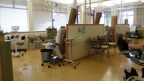 The infusion room...... like the comfy recliners.