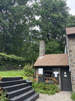 Paper Trail Bike Cafe