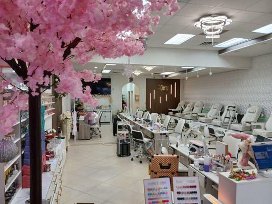 A shot of the interior. Blingy!