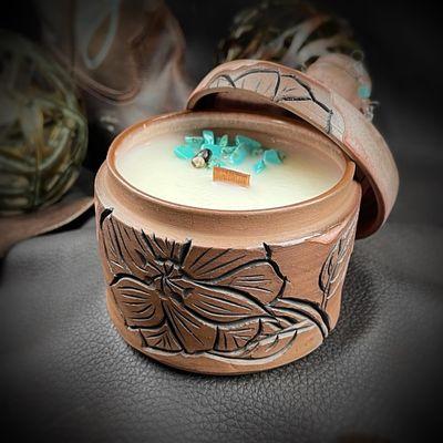 Lidded nar candle