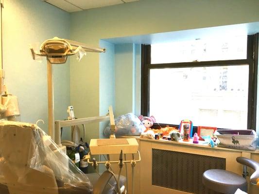 East Side Pediatric Dental | Room | Dentistry for infants, children and teens | Serving all of New York, NY | (646) 590-4234