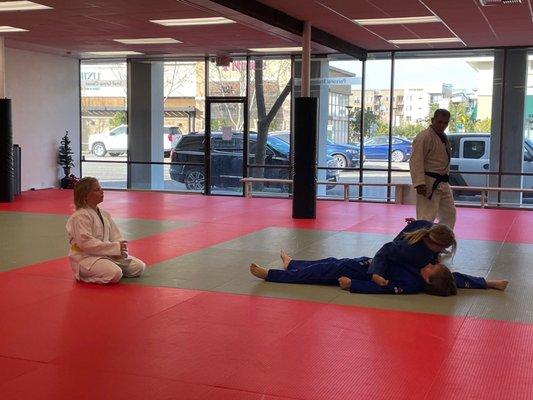 Judo practice of 11-12 year old.