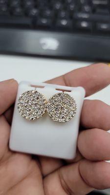 Diamond earing