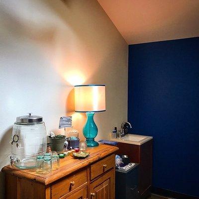 Four Points Acupuncture