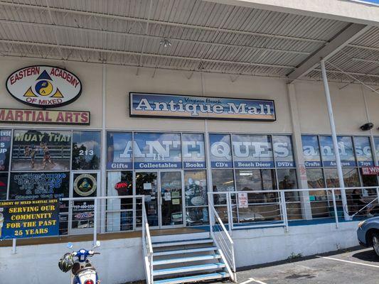 Virginia Beach Antique Mall