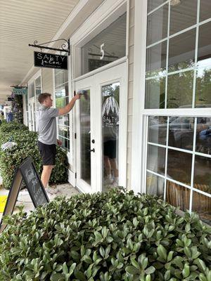 Clear View Glass Cleaning