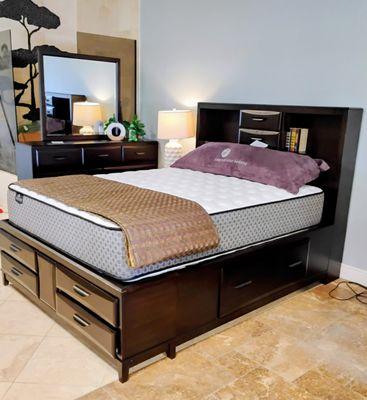 Lee's Furniture & Mattress