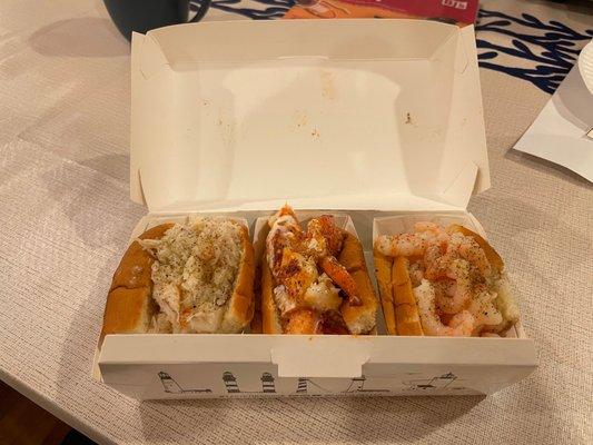 Trio (lobster, crab, shrimp)