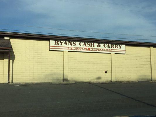 Ryan's Cash & Carry