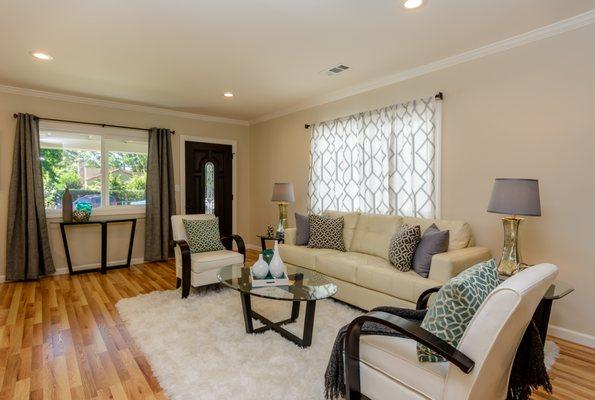 Redwood City home for sale 2BR/2.5BA. Staged for my sellers