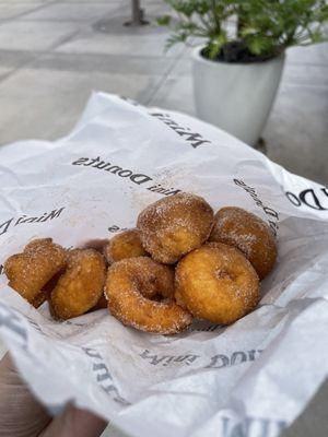 Cinnamon donuts
