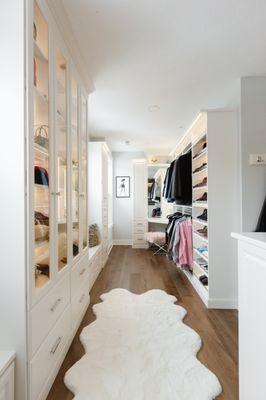 Luxury Walk In Closet