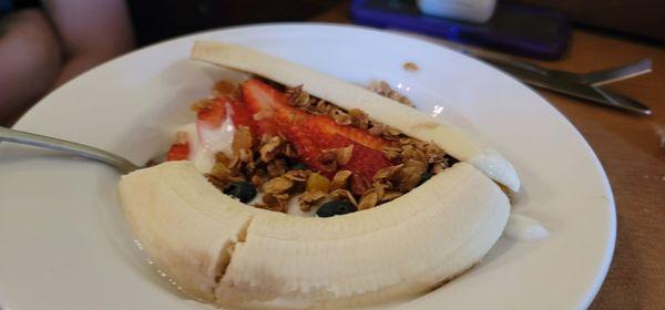 Yogurt split, very tasty.