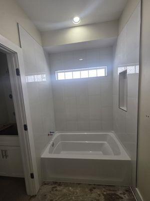 Montes & A Construction