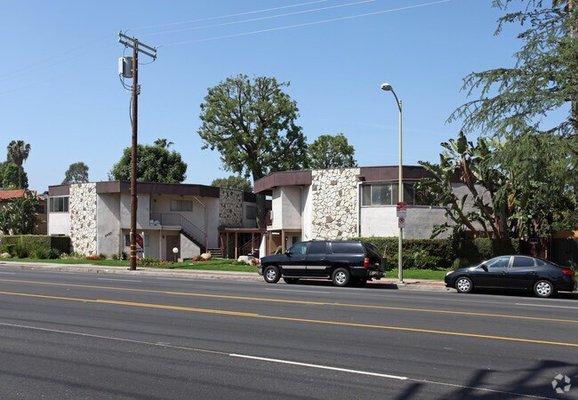 Lido isle Apartments