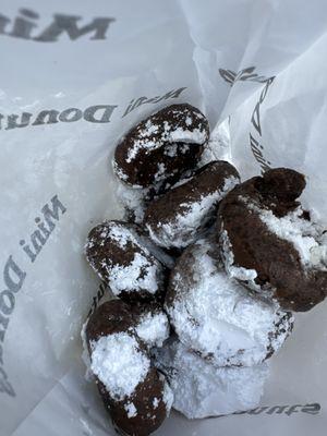 Nosy Neighbors Coffee & Donuts