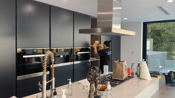 Maid For Us Cleaning Services