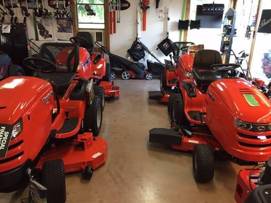 Little’s Lawn Equipment