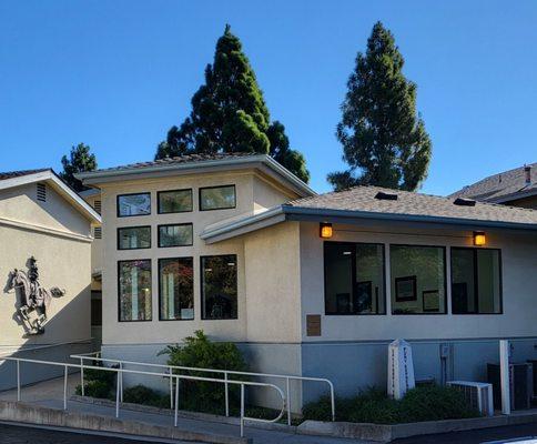 Santa Rosa Street office patient entry