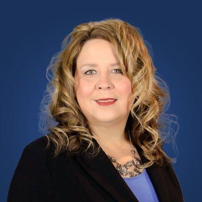 Amy Barbisch - The Holden Agency