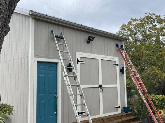 Maldonado’s Seamless Rain Gutters