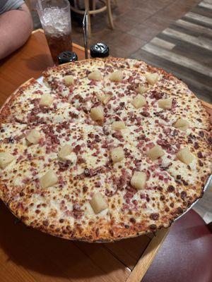 Best Pizza by far!!!