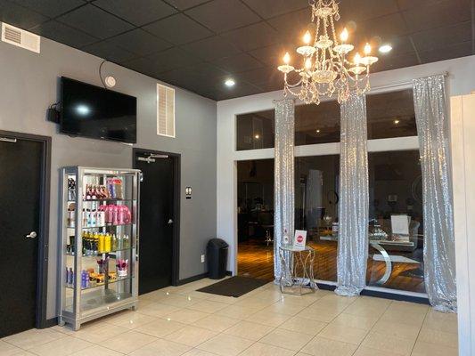 The waiting area of the salon.